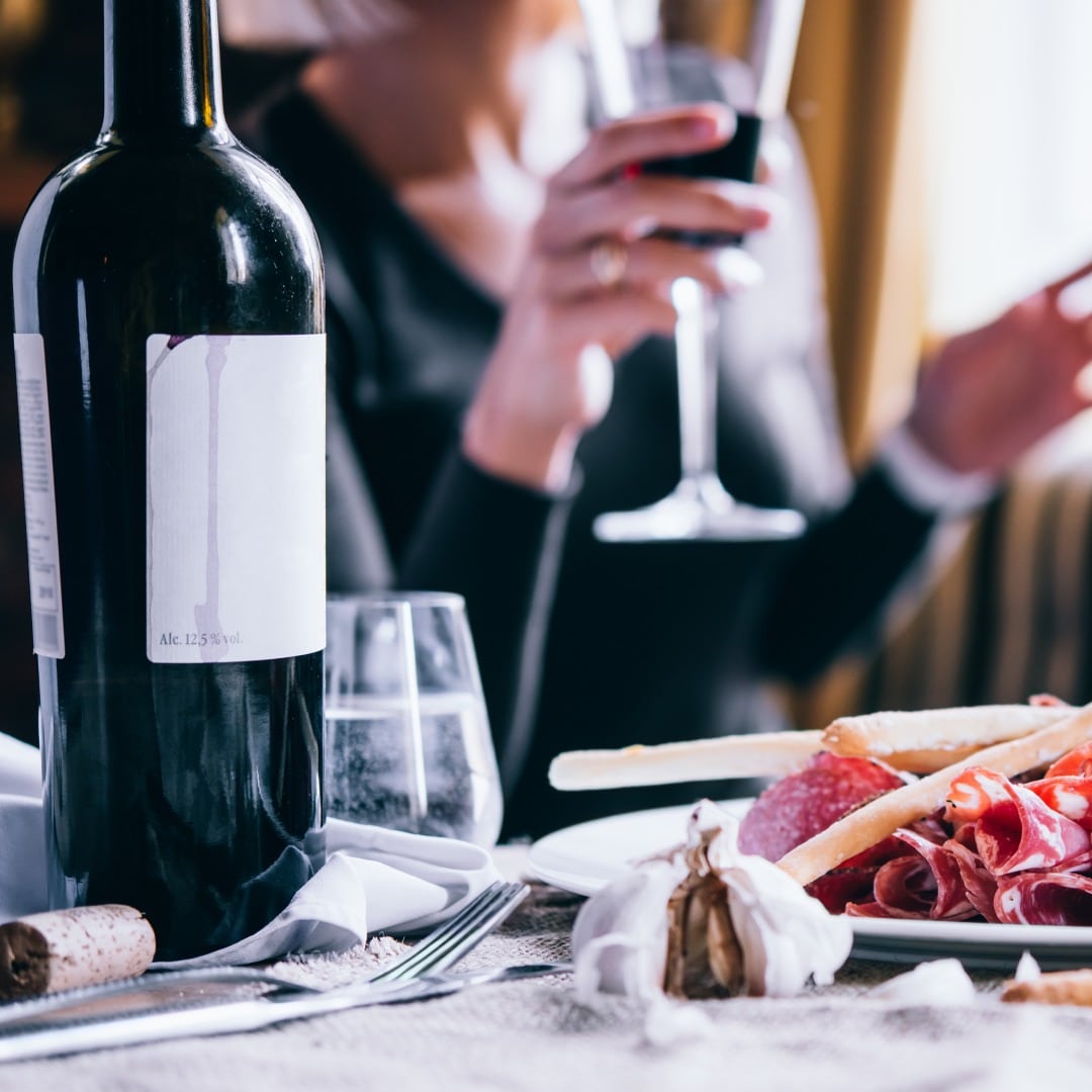 Restaurant 2 1080x1080